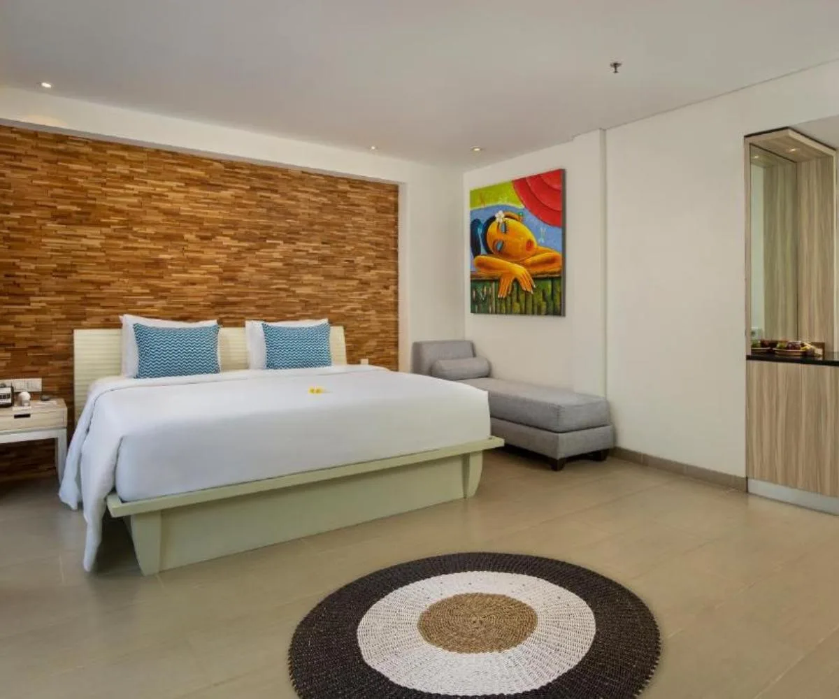 Away Bali Legian Camakila - Deluxe Room 2