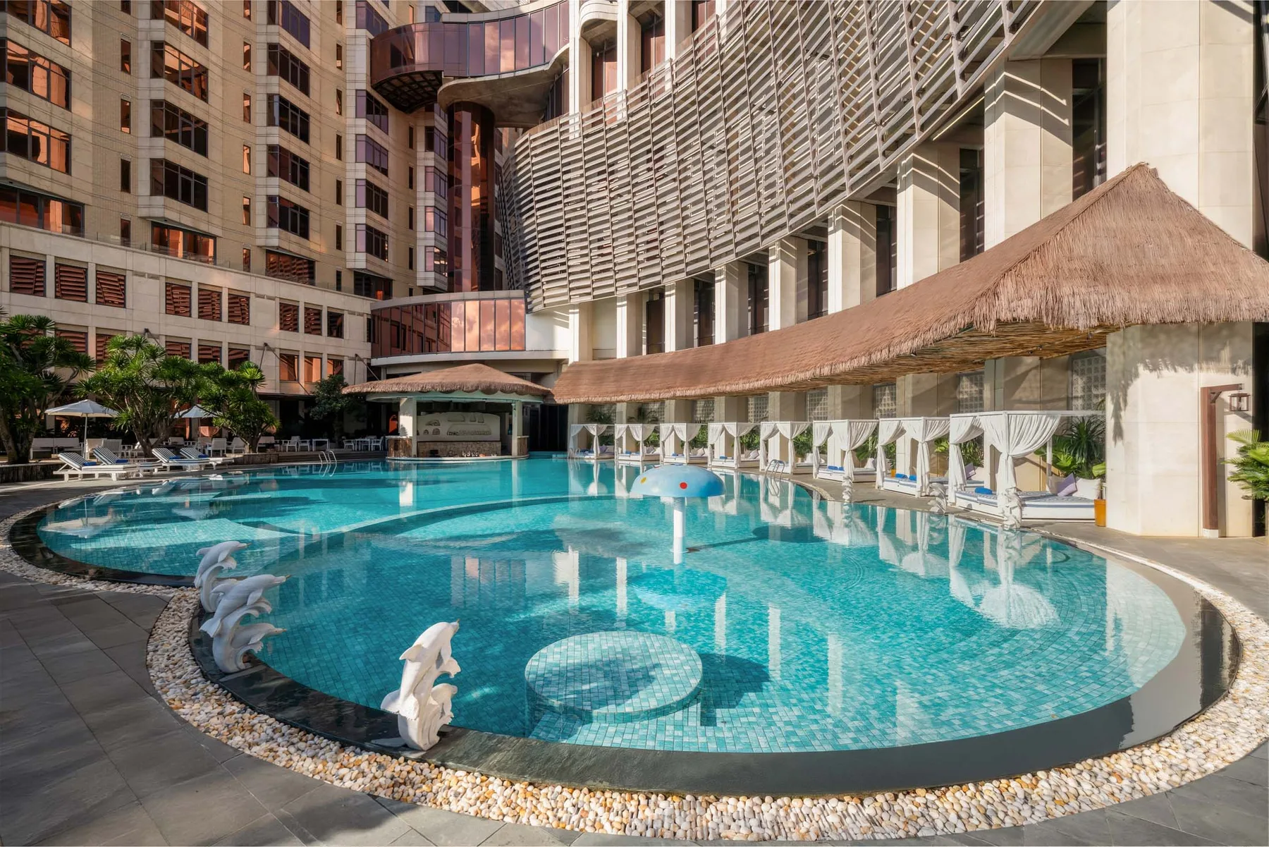 Holiday Beach Danang - Pool 1