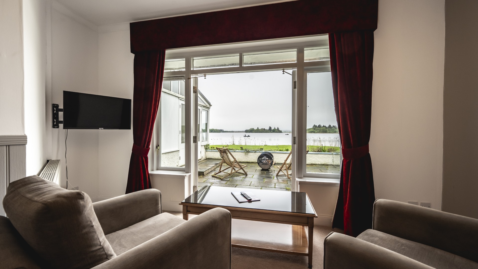 karma lake of menteith - Room 5 - Copy