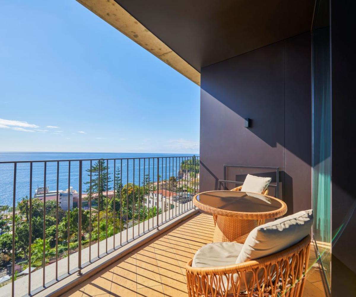 Savoy Palace - Hotel Room 4