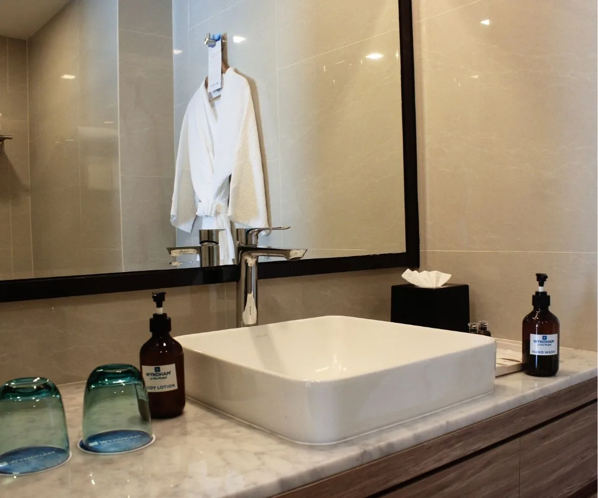 Wyndham La Vita Phuket - Superior Room 2