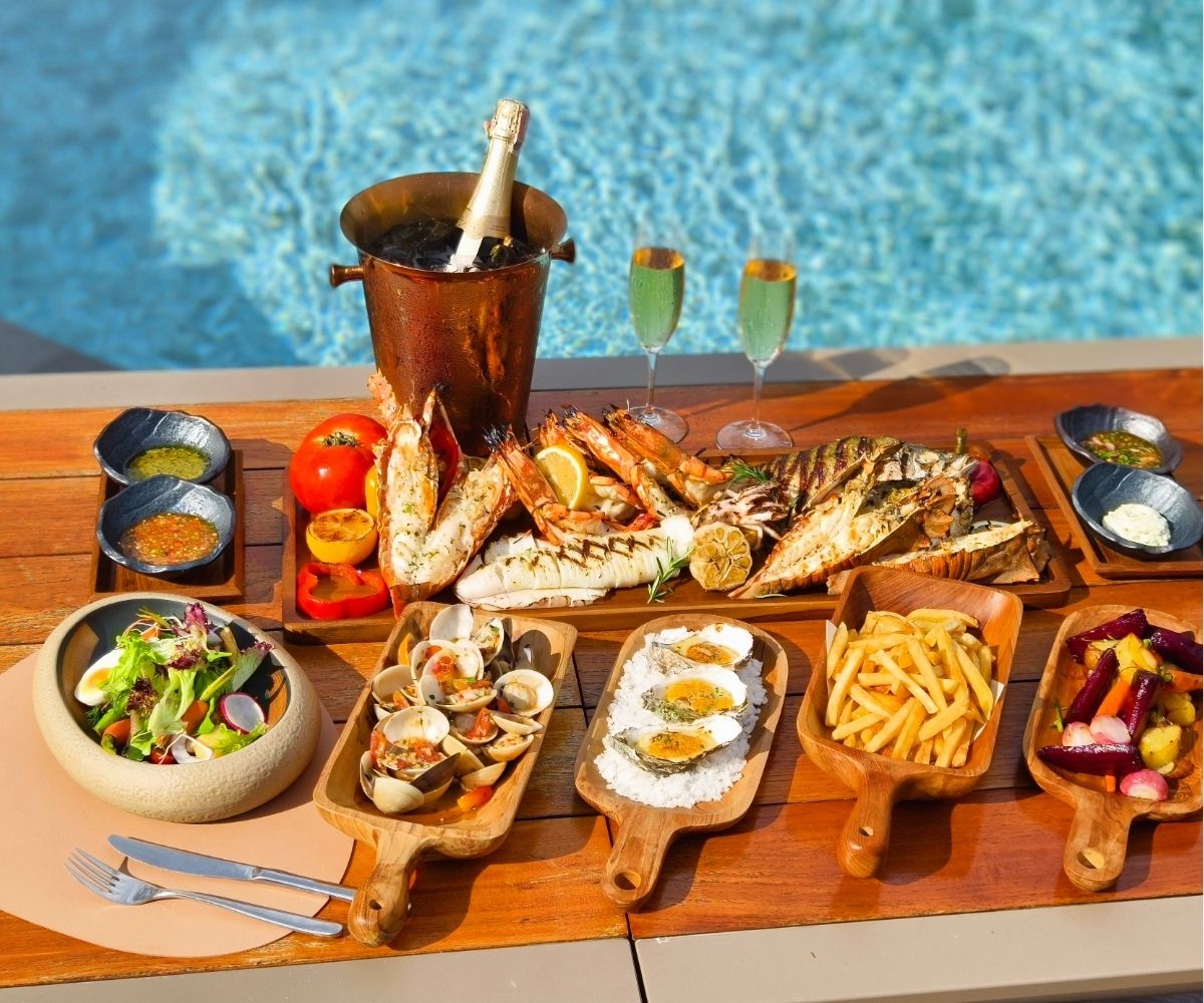 Amora Beach Resort Phuket