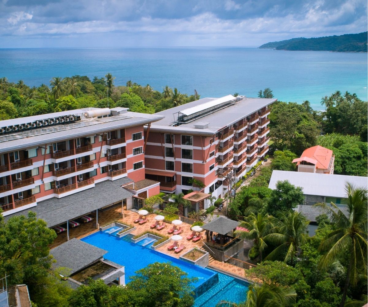 Peach Blossom Resort & Pool Villa