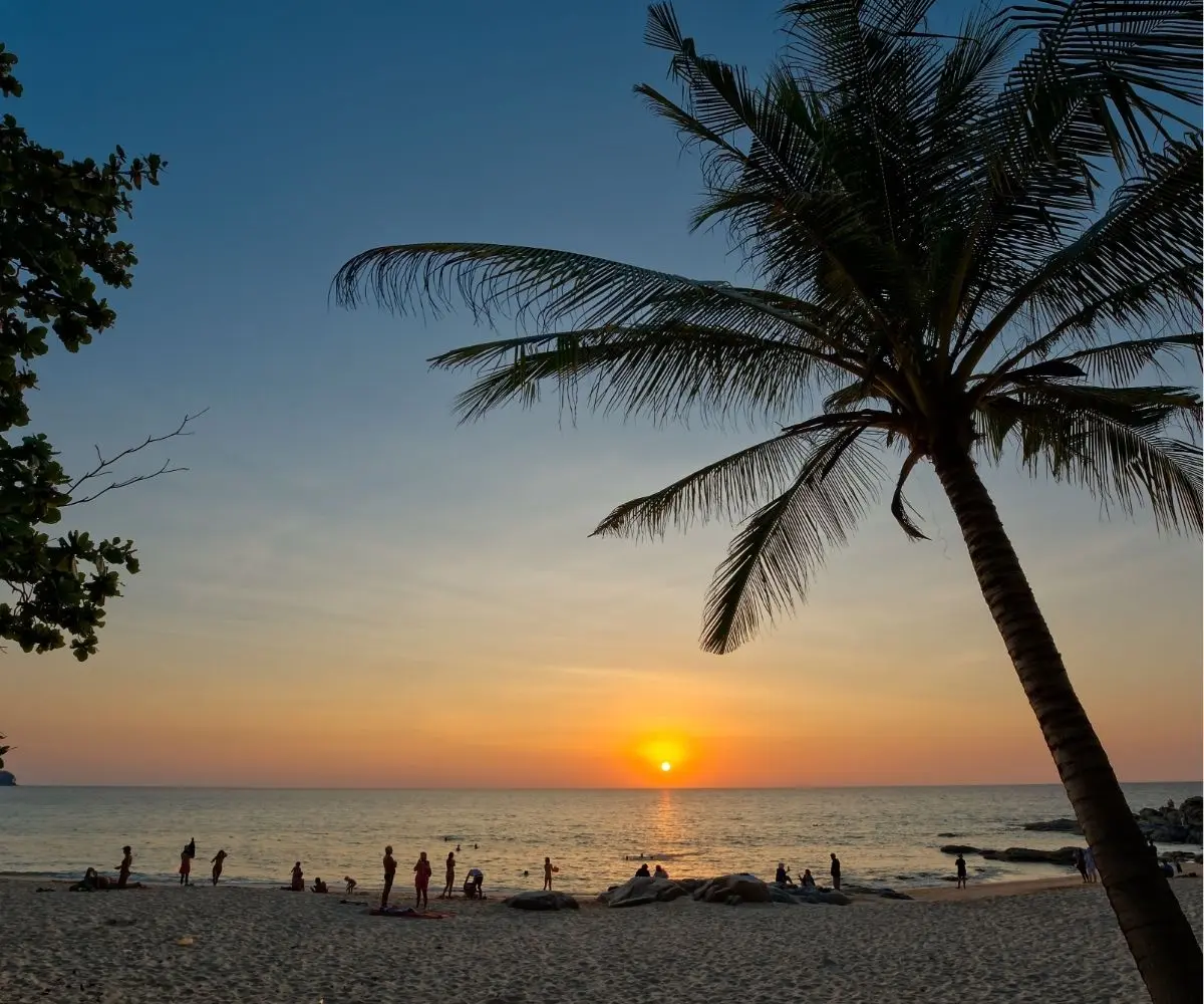 OUTRIGGER Surin Beach